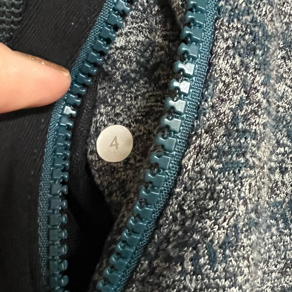 Lululemon Define Jacket - Picture 2 of 3